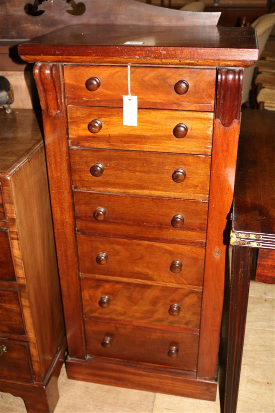 Victorian mahogany wellington chest(-)